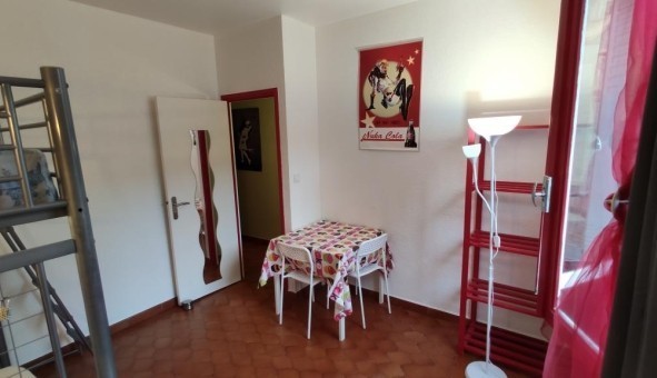 Logement �tudiant Studio &agrave; Clermont Ferrand (63000)