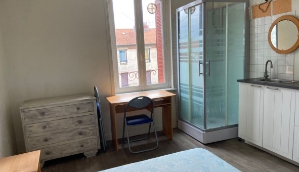 Logement �tudiant Studio &agrave; Clermont Ferrand (63000)