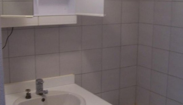 Logement �tudiant Studio &agrave; Clermont Ferrand (63000)