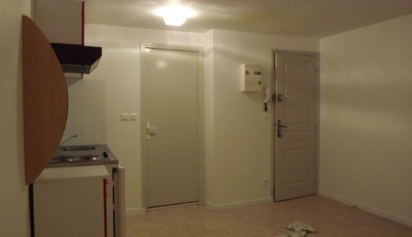 Logement �tudiant Studio &agrave; Clermont Ferrand (63000)