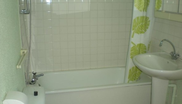 Logement �tudiant Studio &agrave; Clermont Ferrand (63000)