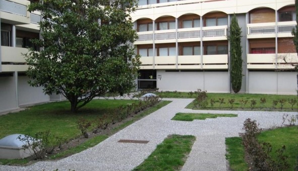 Logement �tudiant Studio &agrave; Clermont Ferrand (63000)