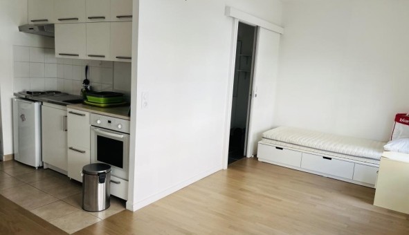 Logement tudiant Location Studio Vide Clichy (92110)