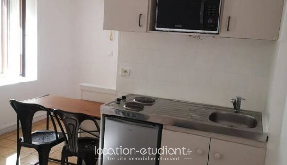 Logement tudiant Studio à Cluses (74300)