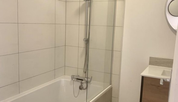 Logement tudiant Studio à Coignires (78310)