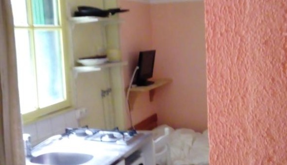 Logement tudiant Studio à Collemiers (89100)