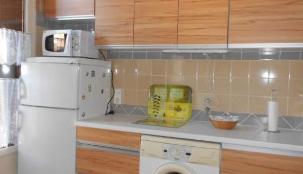 Logement étudiant Location Studio Vide Collemiers (89100)