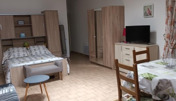 Logement tudiant Studio à Collemiers (89100)