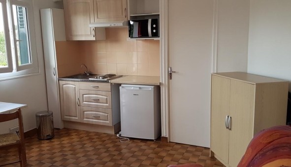 Logement tudiant Studio à Collemiers (89100)