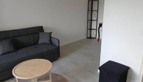 Logement tudiant Location Studio Vide Collemiers (89100)