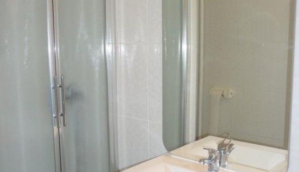 Logement �tudiant Studio &agrave; Collemiers (89100)