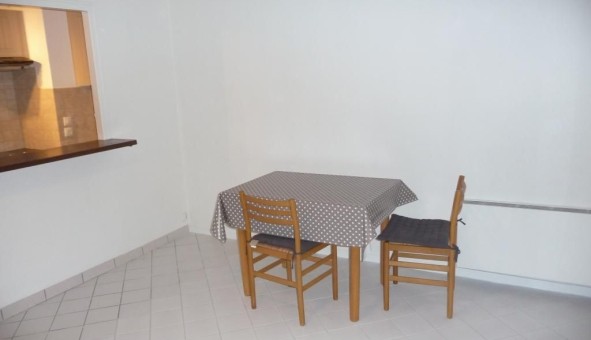 Logement �tudiant Studio &agrave; Collemiers (89100)