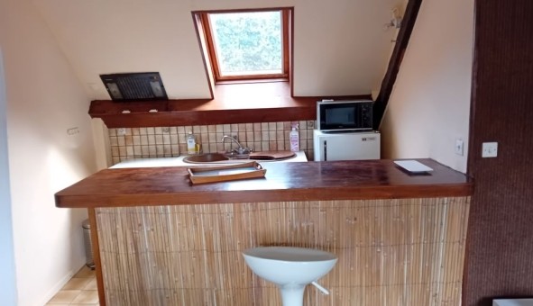 Logement �tudiant Studio &agrave; Collemiers (89100)