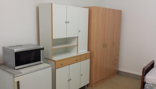 Logement �tudiant Studio &agrave; Combleux (45800)