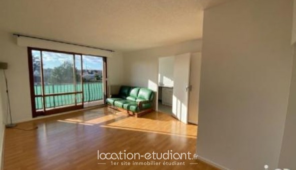 Logement tudiant Studio à Combs la Ville (77380)