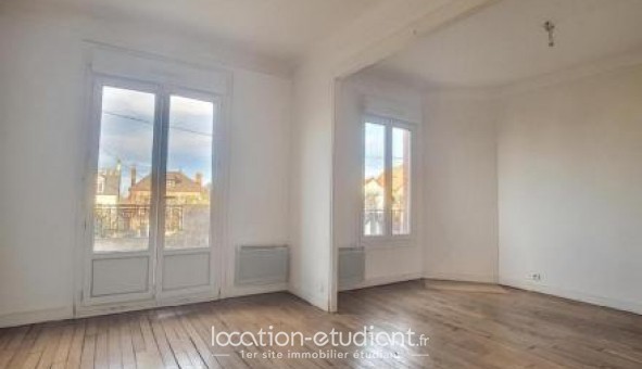 Logement tudiant Studio à Combs la Ville (77380)