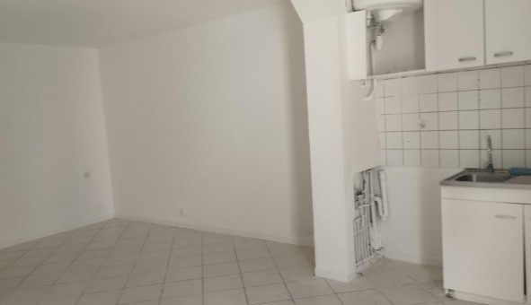 Logement tudiant Studio à Compans (77290)