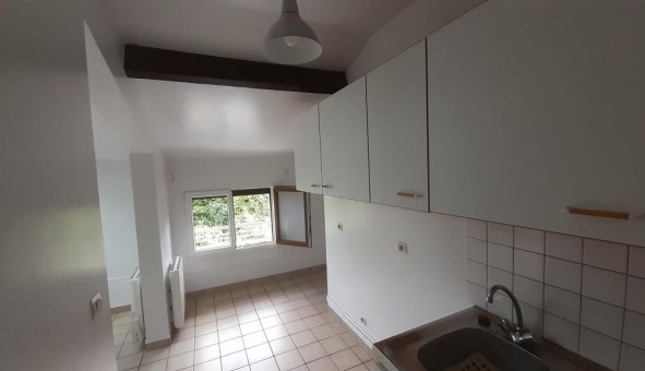 Logement tudiant Location Studio Vide Compans (77290)
