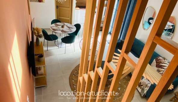 Logement tudiant Studio à Cond Sainte Libiaire (77450)