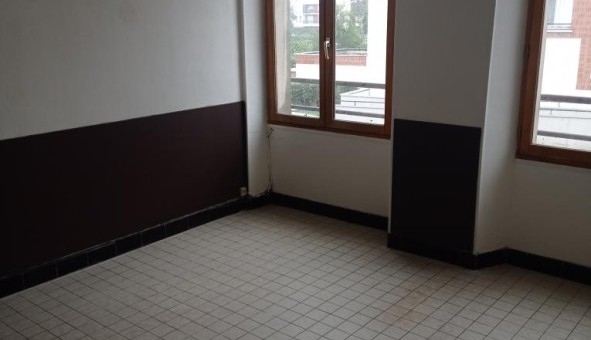 Logement tudiant Studio à Corbeil Essonnes (91100)
