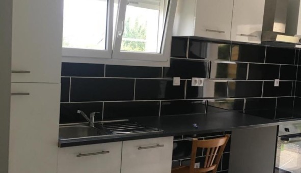 Logement �tudiant Studio &agrave; Cormelles le Royal (14123)