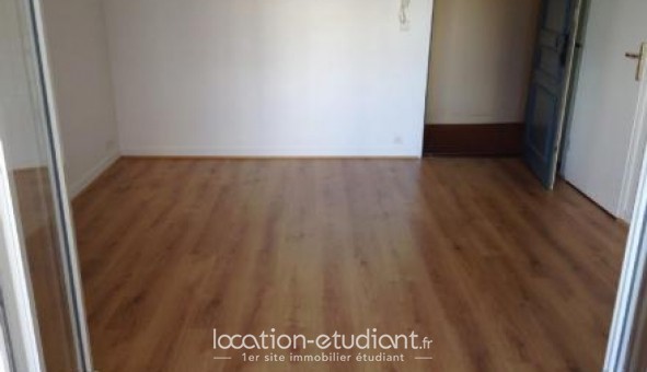 Logement tudiant Studio à Courbevoie (92400)