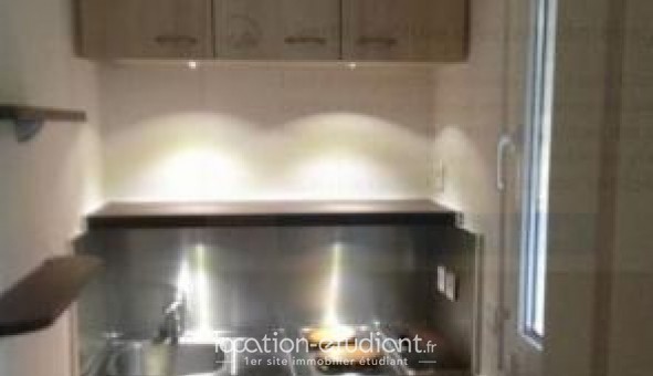 Logement étudiant Studio à Courbevoie (92400)