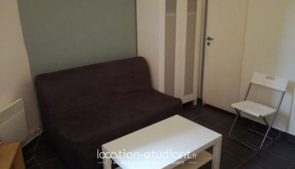 Logement tudiant Studio à Courbevoie (92400)