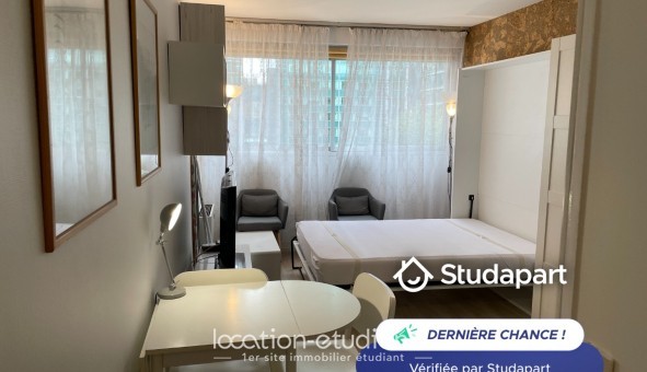 Logement tudiant Location Studio Meublé Courbevoie (92400)