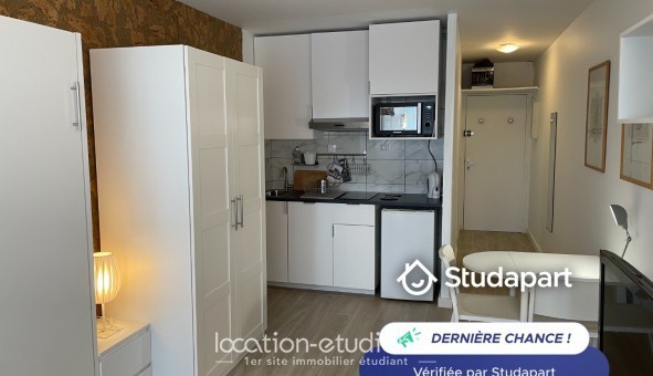 Logement tudiant Studio à Courbevoie (92400)