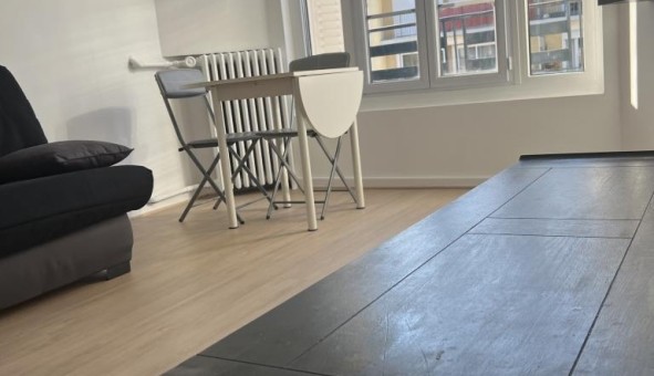Logement tudiant Studio à Courbevoie (92400)