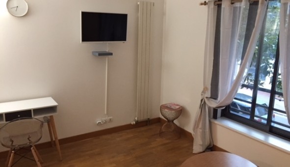 Logement tudiant Studio à Courbevoie (92400)