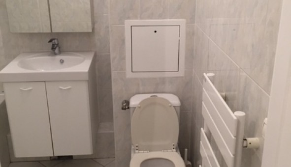 Logement tudiant Studio à Courbevoie (92400)