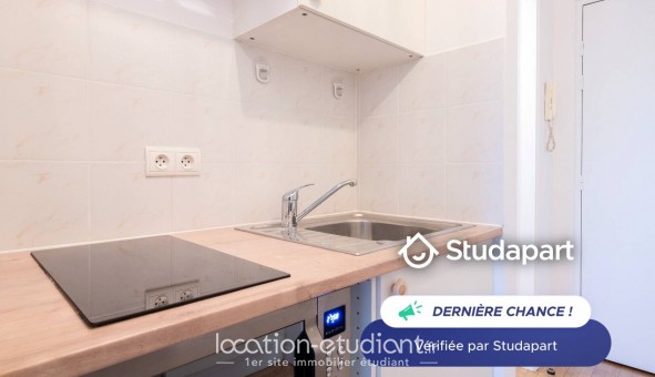 Logement tudiant Studio à Courbevoie (92400)