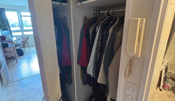 Logement tudiant Studio à Courbevoie (92400)