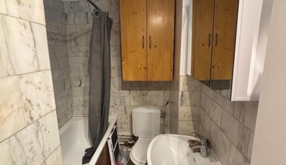 Logement tudiant Studio à Courbevoie (92400)