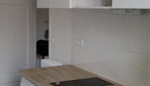 Logement tudiant Studio à Courbevoie (92400)