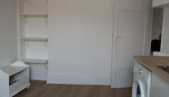 Logement tudiant Studio à Courbevoie (92400)