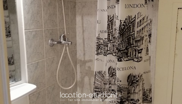 Logement tudiant Studio à Courbevoie (92400)