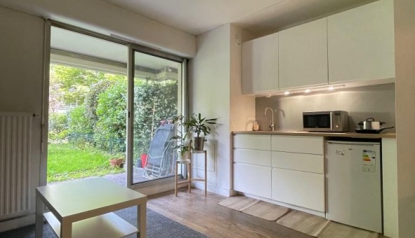 Logement tudiant Studio à Courbevoie (92400)