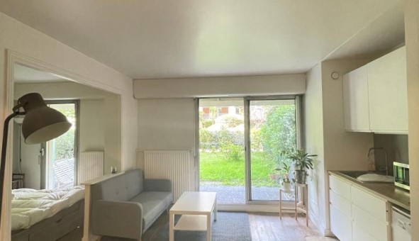 Logement tudiant Studio à Courbevoie (92400)