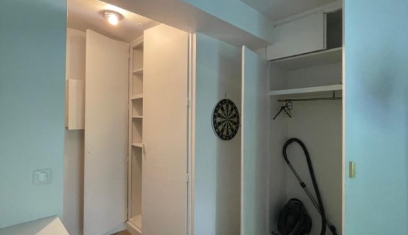 Logement tudiant Studio à Courbevoie (92400)