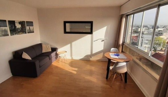 Logement tudiant Studio à Courbevoie (92400)