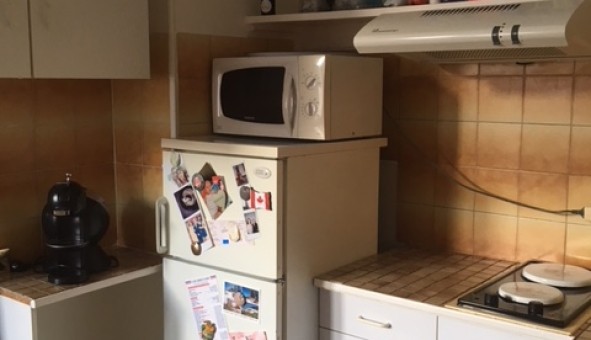 Logement tudiant Studio à Courbevoie (92400)