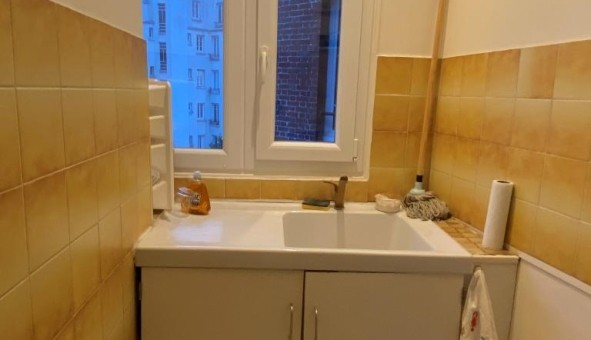 Logement tudiant Studio à Courbevoie (92400)