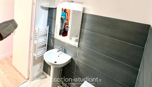 Logement tudiant Studio à Courbevoie (92400)