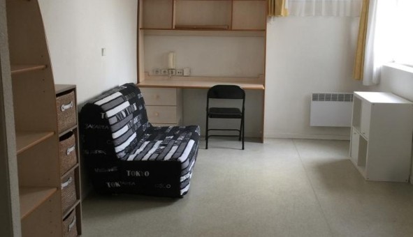 Logement tudiant Studio à Courbevoie (92400)