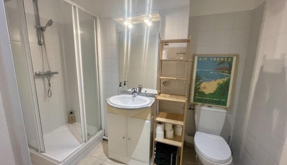 Logement tudiant Studio à Courbevoie (92400)