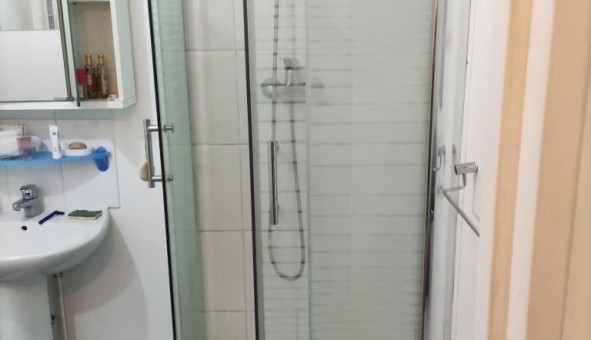 Logement �tudiant Studio &agrave; Courbevoie (92400)