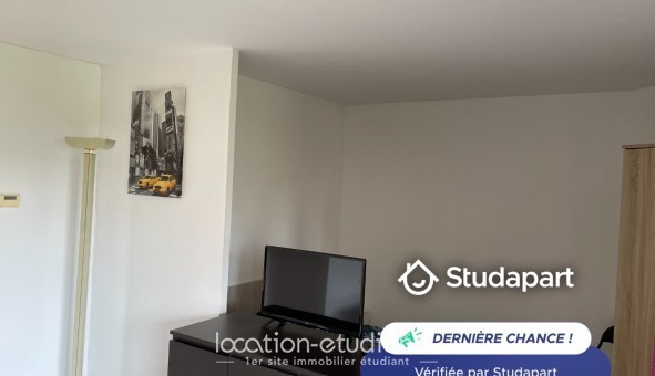 Logement �tudiant Studio &agrave; Courbevoie (92400)